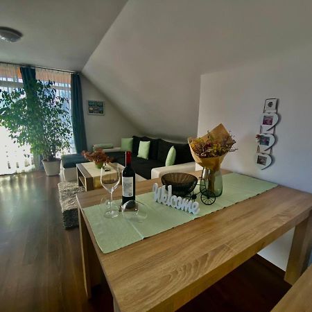 Munkacsy Apartmanok Balatonfenyves Eksteriør bilde