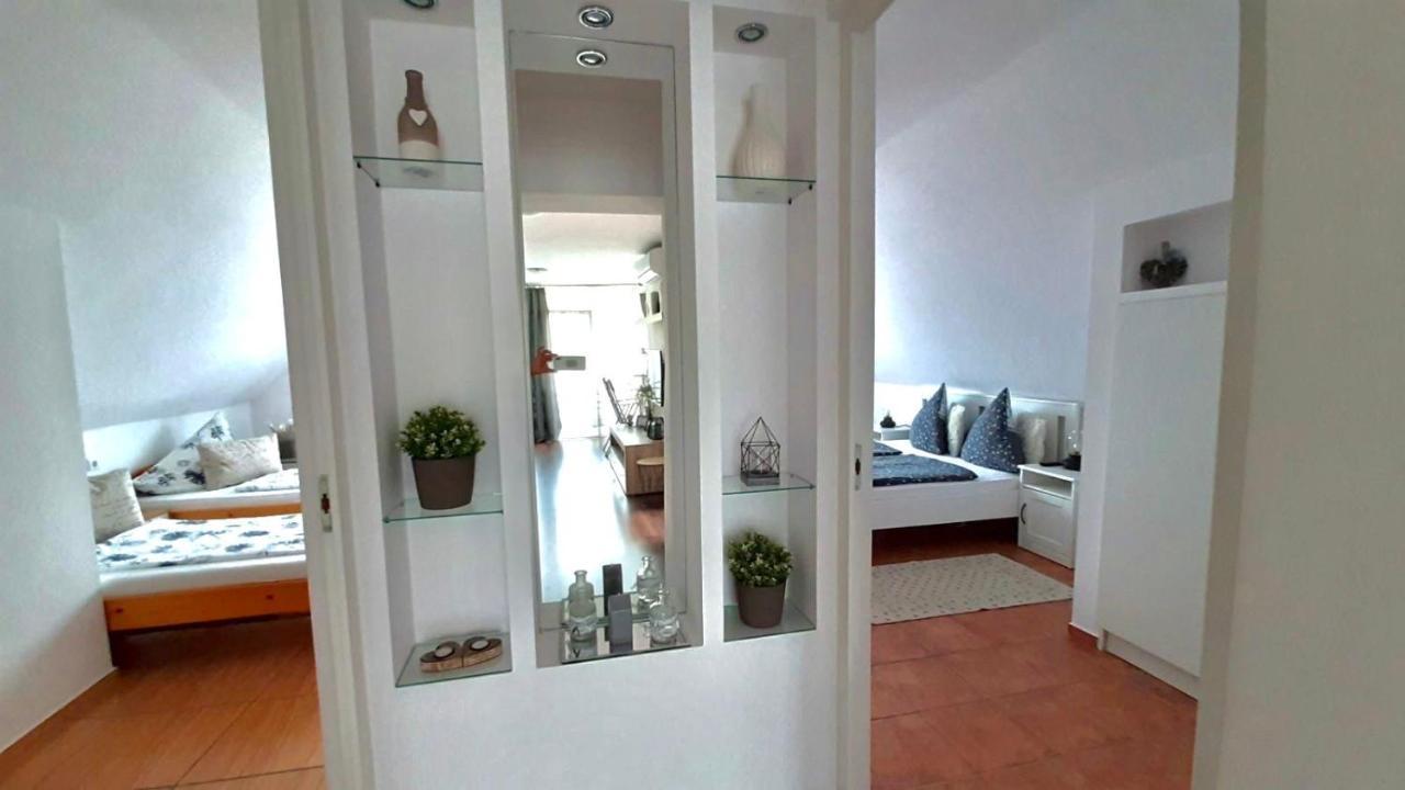 Munkacsy Apartmanok Balatonfenyves Eksteriør bilde