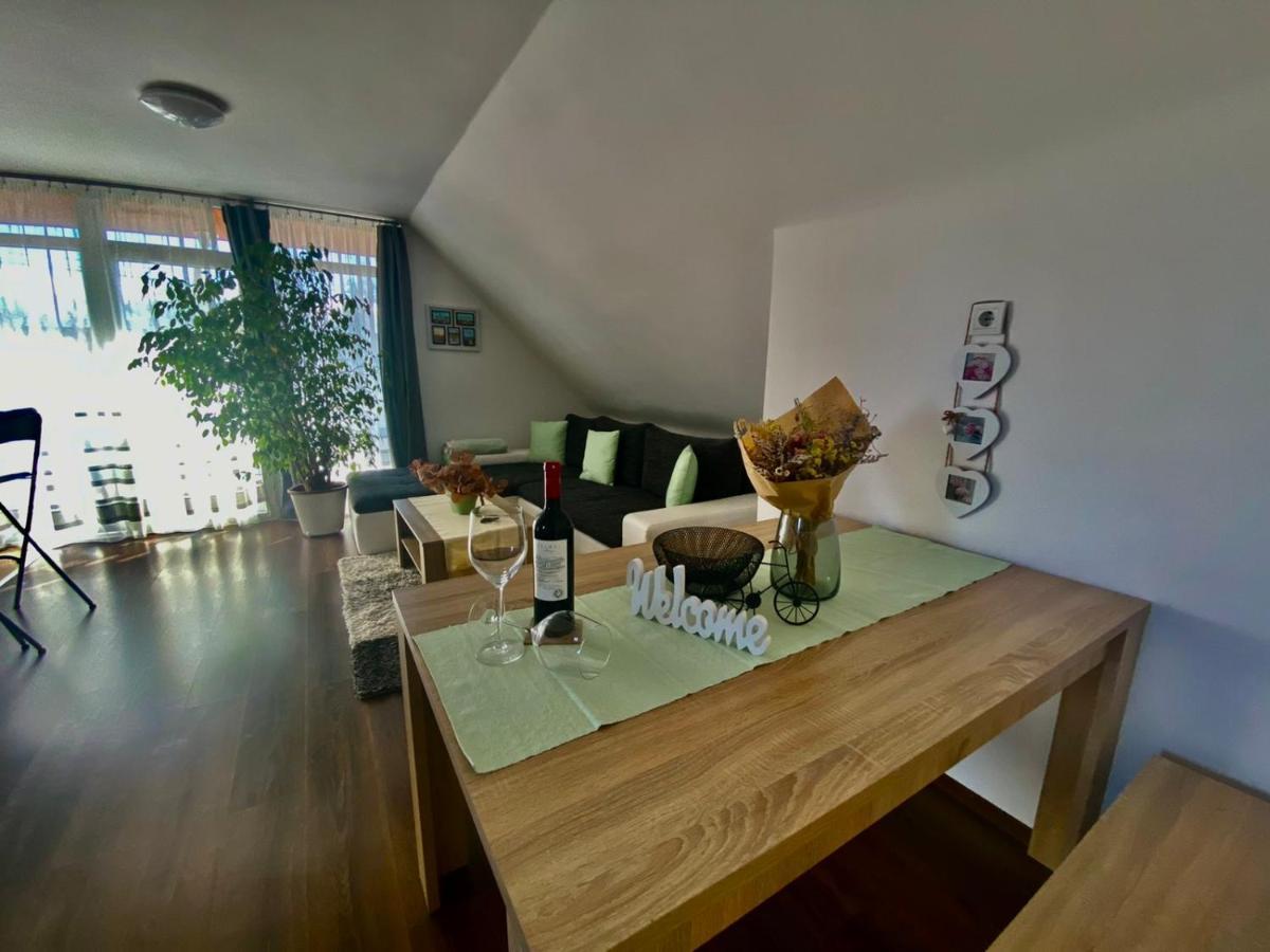 Munkacsy Apartmanok Balatonfenyves Eksteriør bilde